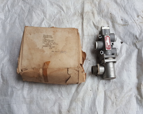 Solenoid Valve   2520-736-0242